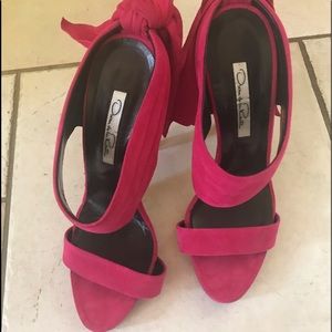 Oscar De La Renta Pink Suede Sandals 38